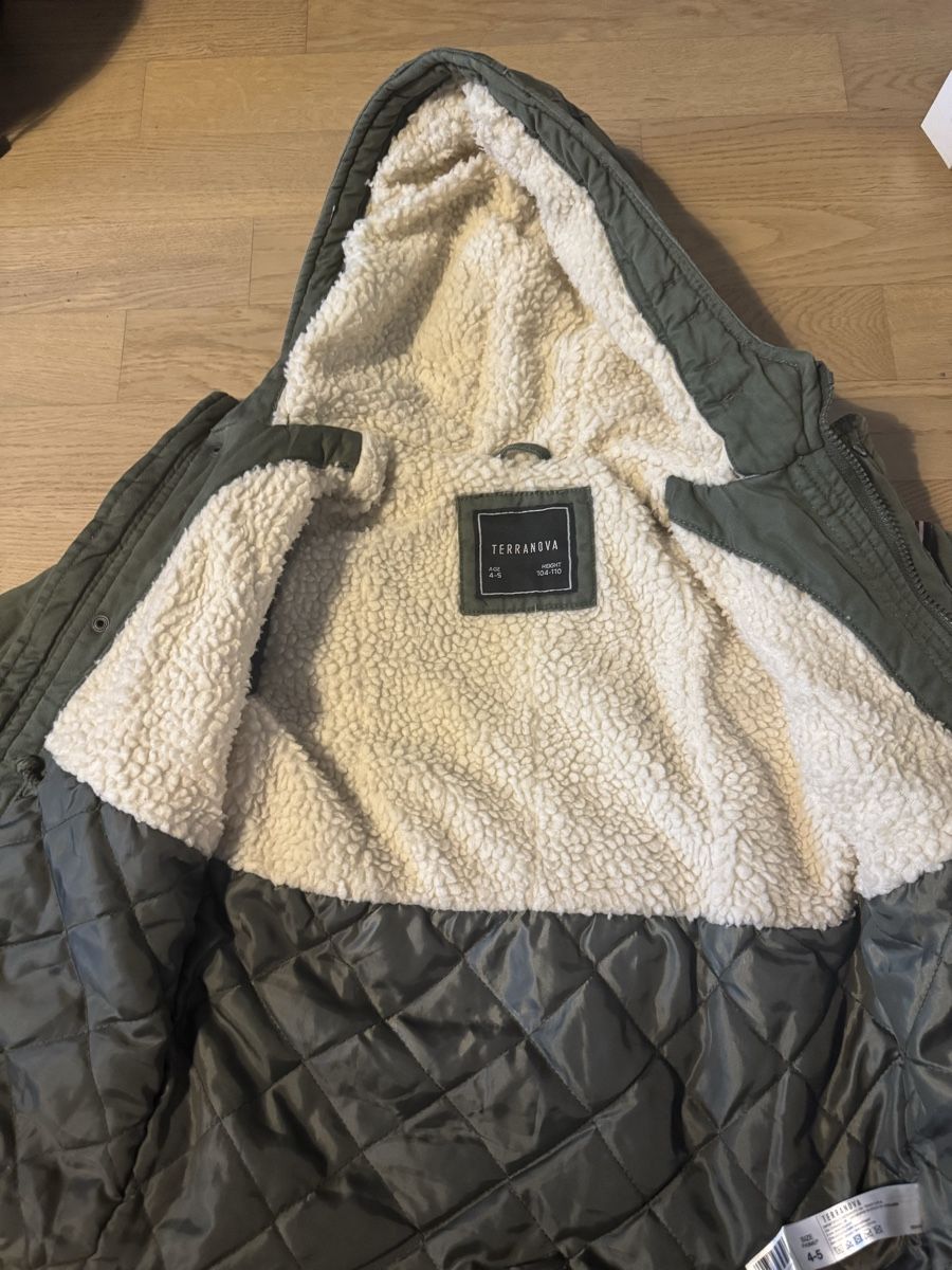 Giacche & Cappotti: Winterjacke gr 104-110 – Usato da Lufingen venduto da FilipaPCD 1