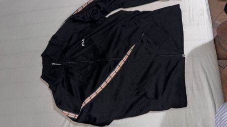 Fila Trainingsjacke schwarz Grösse S guter Zustand