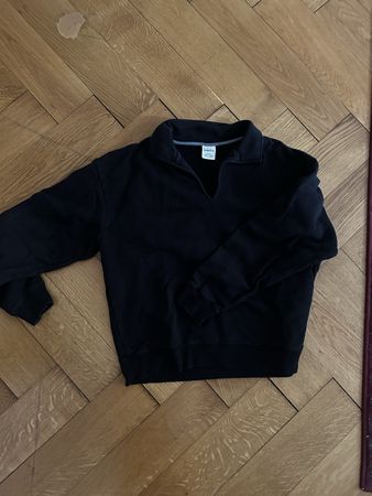 lamarel v neck sweater 