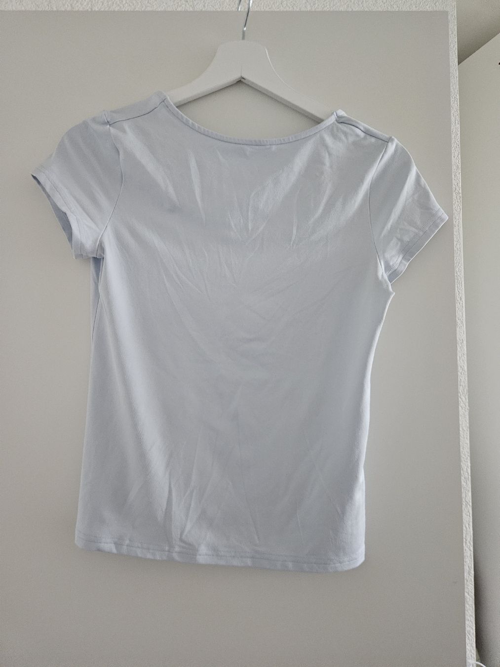 Weekday T-shirt: Shirt Weekday hellblau Grösse M – Nuovo (secondo la descrizione) da Wil SG venduto da an_ka