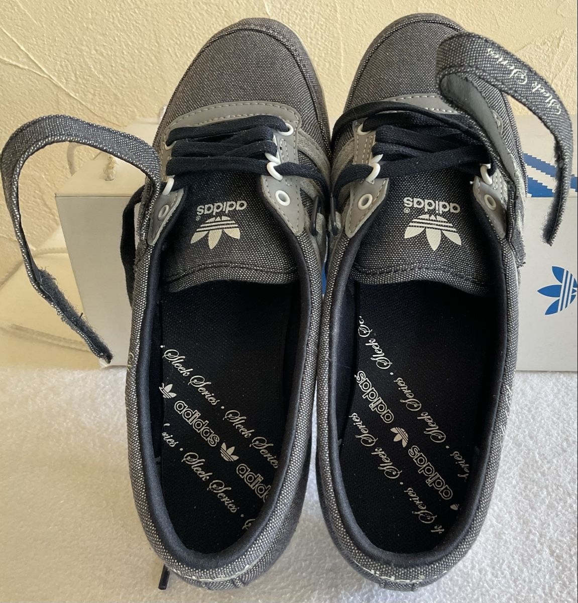 Adidas Scarpe da donna: Adidas Sleek Series Baskets gris-noir – Usato da Corseaux venduto da Mililaforet75 5
