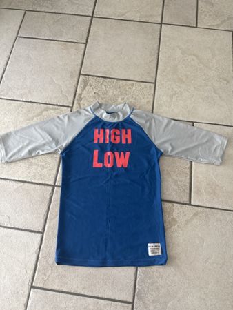 T-Shirt zum baden Gr.ca.134, Brief 2.50Fr.