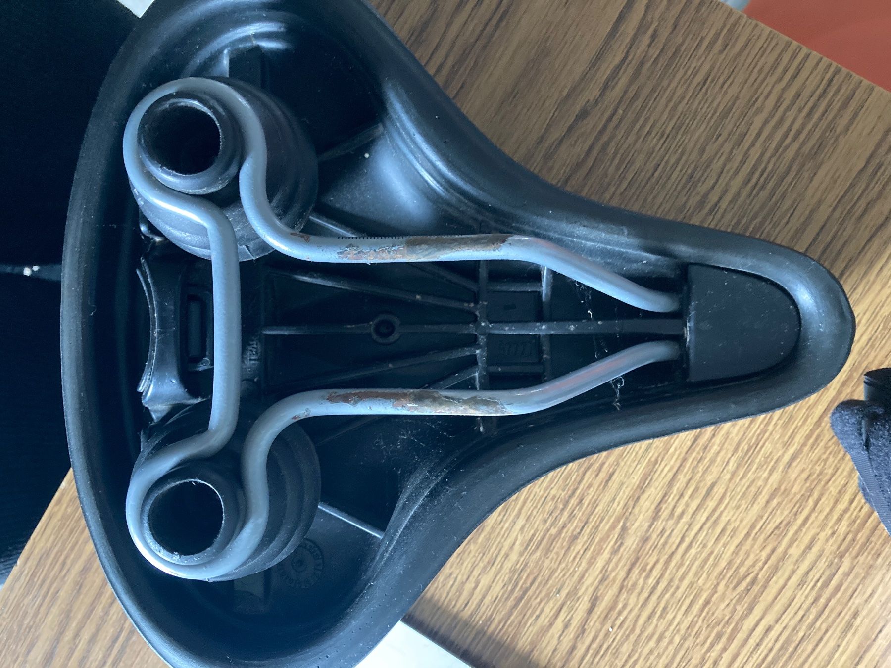 Pezzi di ricambio: Selle Royal Gelsattel – Usato da Basel venduto da Myriam3 3