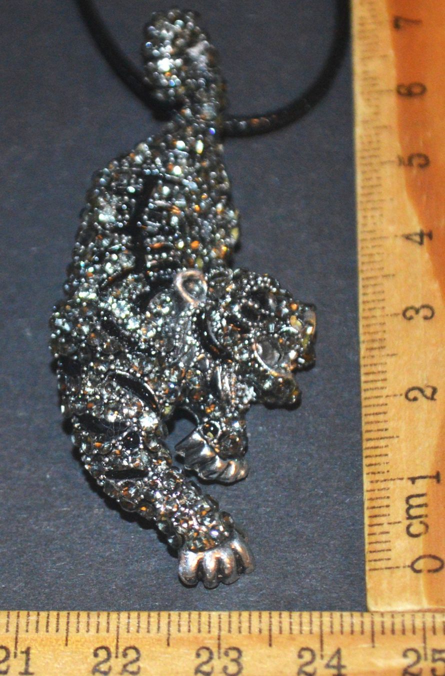 Spille & Fermagli: Brosche oder Halskette K-1424A – Tiger - Emaille & Strass Sc – Nuovo e nell'imballaggio originale da Goldiwil (Thun) venduto da han_v5b7 3