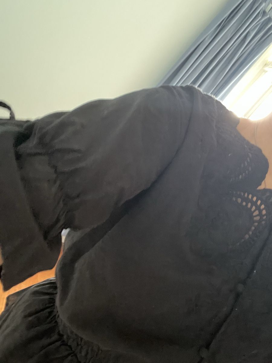 Blusen: Schwarze Spitzen-Bluse mit Raffung, Gr. S  – Neu (gemäss Beschreibung) aus Therwil von Mucjing 6