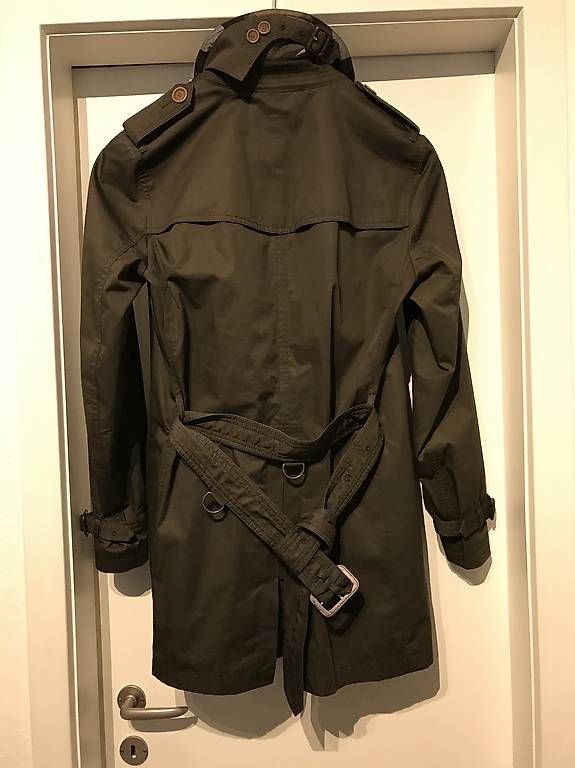 Burberry Cappotti: Trench BURBERRY BRIT olive S – Usato da Muri b. Bern venduto da YSA 1