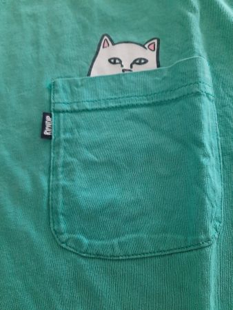 T-Shirt türkis mit Aufdruck Katze, Gr. M, Marke Ripndip