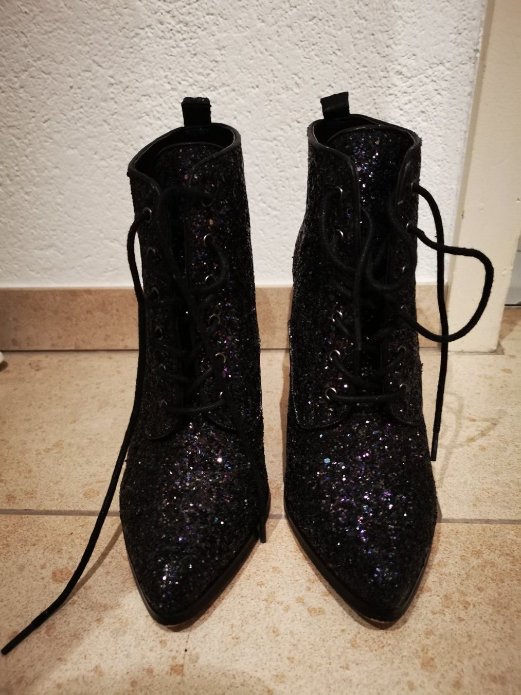 Aldo Scarpe da donna: Strass-Stiefeletten schön funkelnd – Nuovo (secondo la descrizione) da Zürich venduto da Italy2001 1