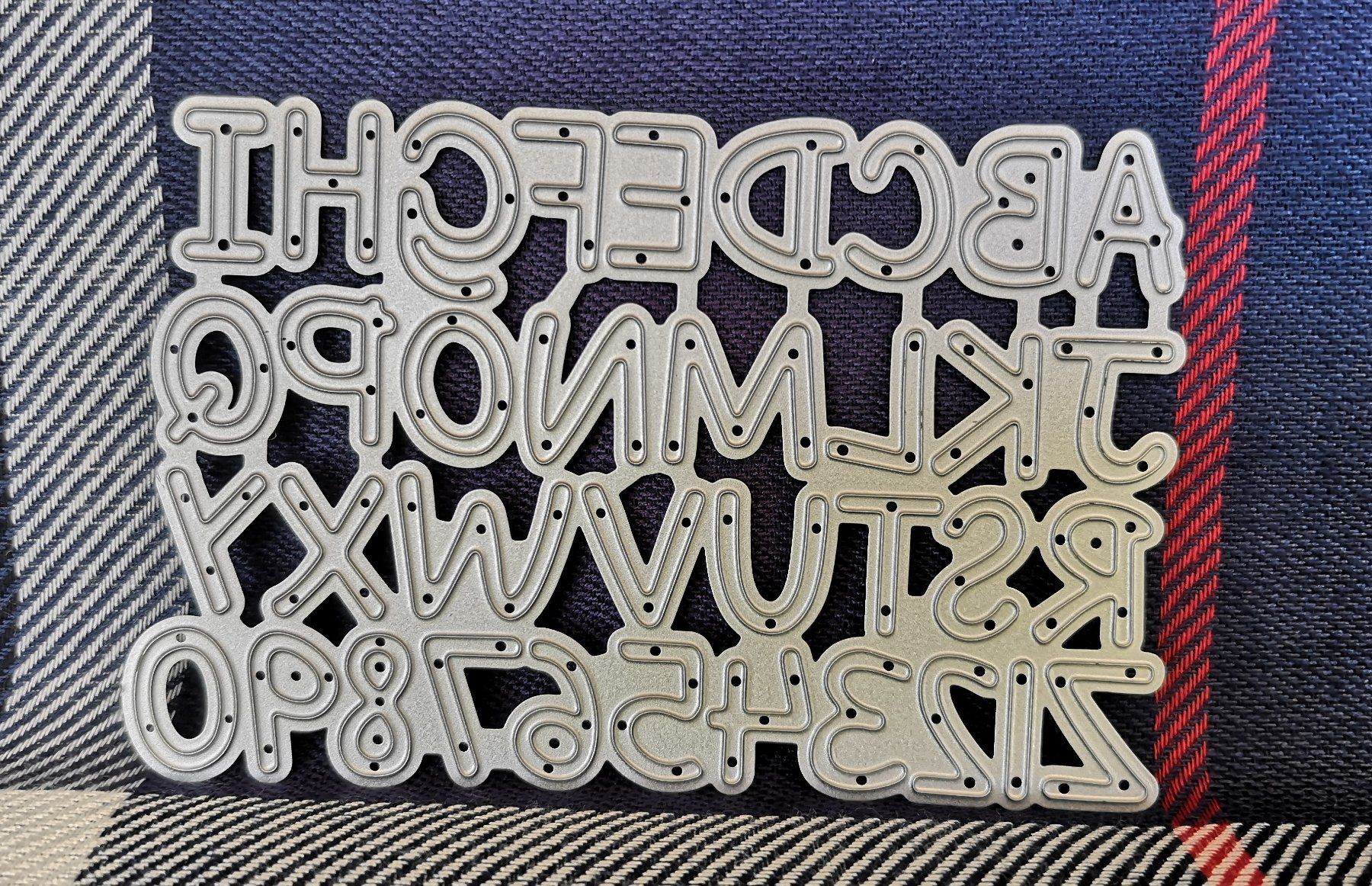 Altro in Bricolage: 16 Stanzschablonen Schrift Buchstaben – Nuovo e nell'imballaggio originale da Biberist venduto da misch810 1