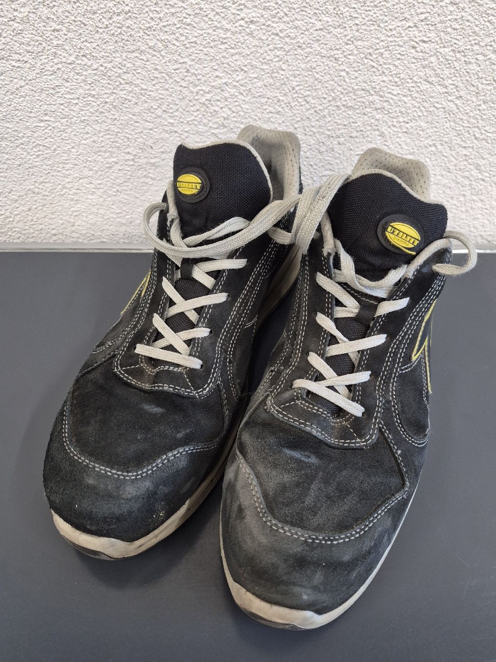 Scarpe da uomo: Sicherheitsschuhe – Usato da Burgdorf venduto da Laiblau