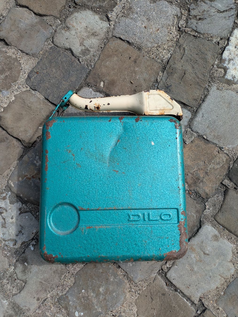 Bidons d’essence: Dilo Kanister 10L – D'occasion à Schönengrund par UlliDiem