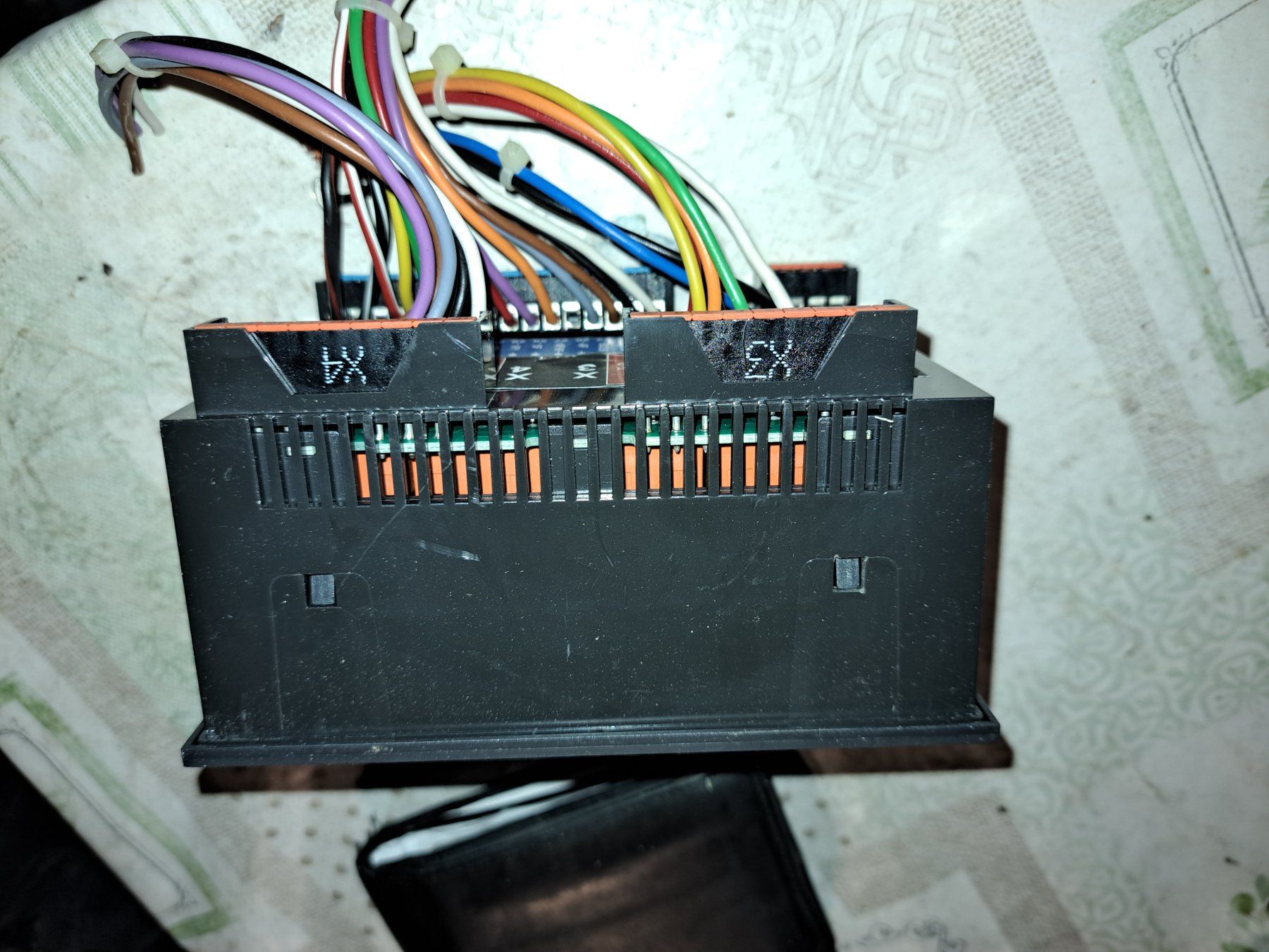 Elektronikbauteile: Steuergerät Heizung Marke Hoval – Gebraucht aus Schwanden GL von roerich20 3