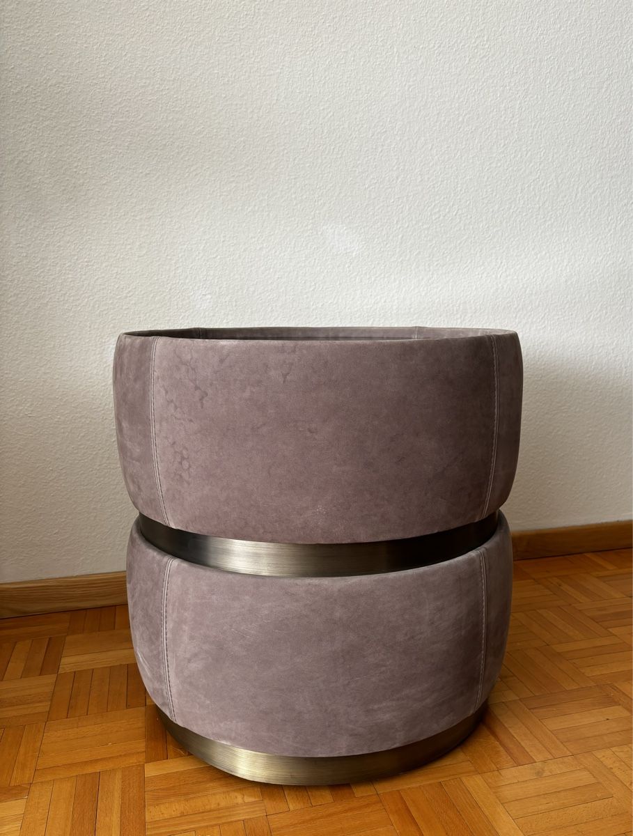 Tavoli: Round Side Table with Mirror Top and Wheels, 47cm – Nuovo (secondo la descrizione) da Zürich venduto da Jan_michael 2