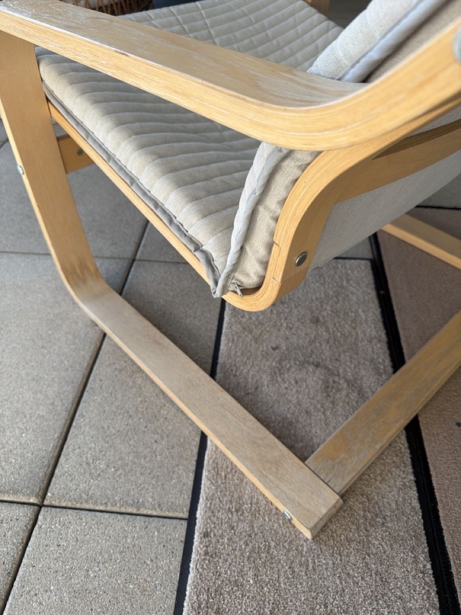 Ikea Poltrone: Sessel mit Polster hellgrau – Usato da Dübendorf venduto da elem17 5