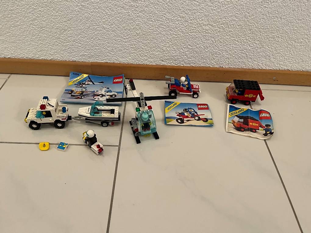 Spielzeuge: Drei kleine Legoland Sets – Gebraucht aus Allschwil von Manolictus
