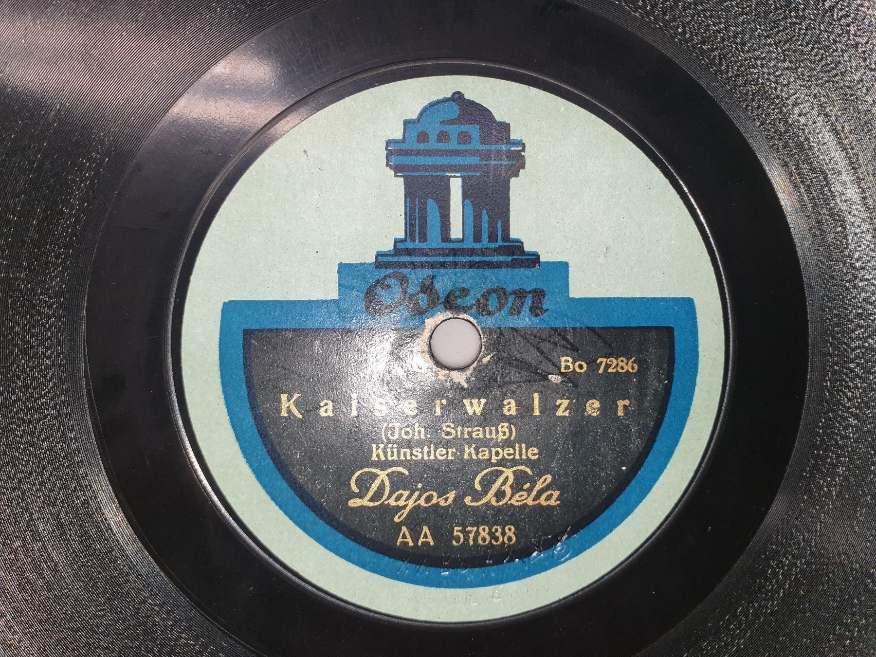 Dischi in vinile: ODEON Schallplatte Schellack Dajos Béla – Usato da Buchrain venduto da Baba-Jaga