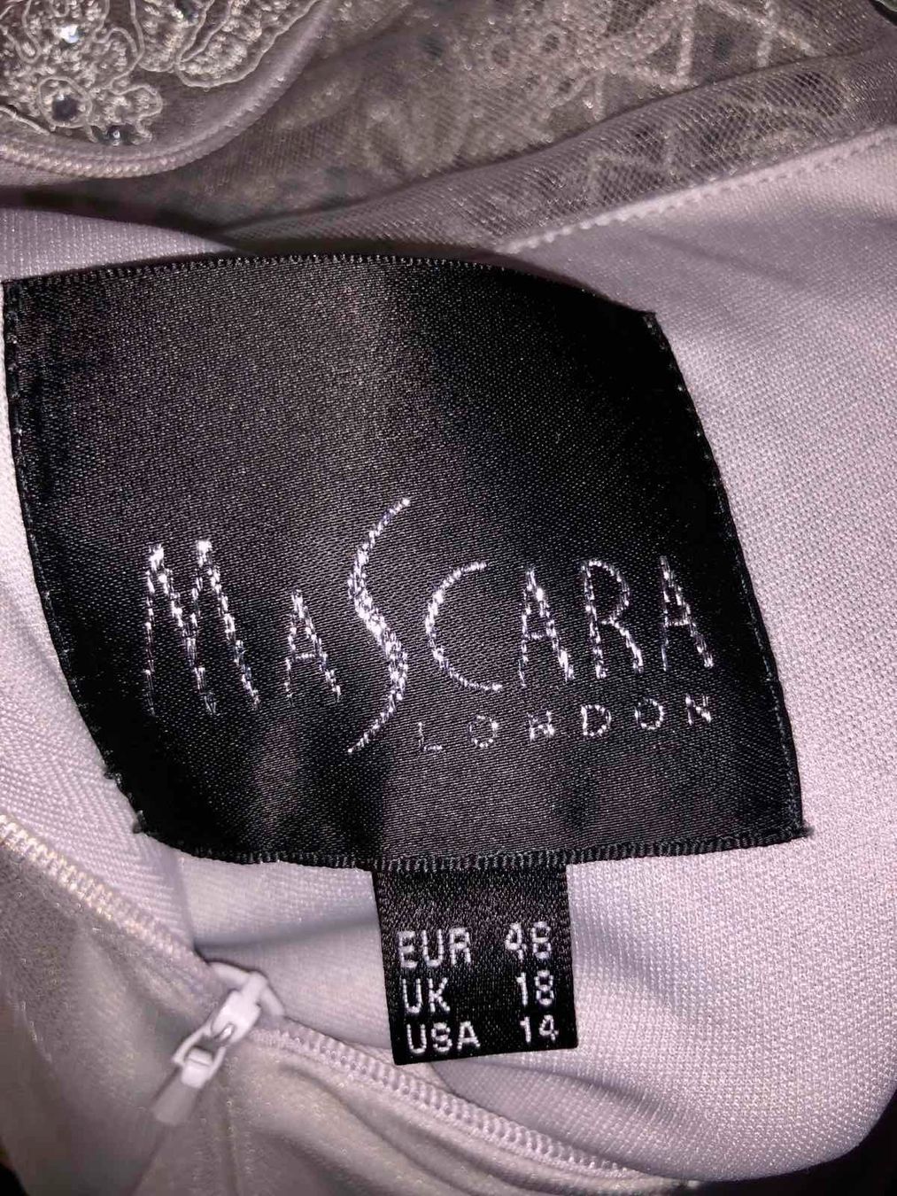 Kleider: Kleid mascara London – Gebraucht aus Schlieren von Sunshines 3
