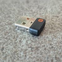 Logitech Unifying Empfänger für Maus und Tastatur