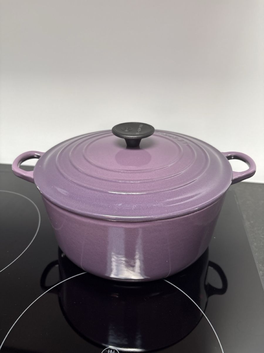Le Creuset Pentole: Le creuset violet  – Nuovo (secondo la descrizione) da Riddes venduto da nati48