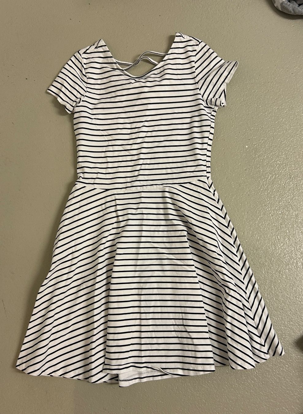 Lotti & Set di vestiti: Kleiderpaket – Usato da Binz venduto da Chroti 1