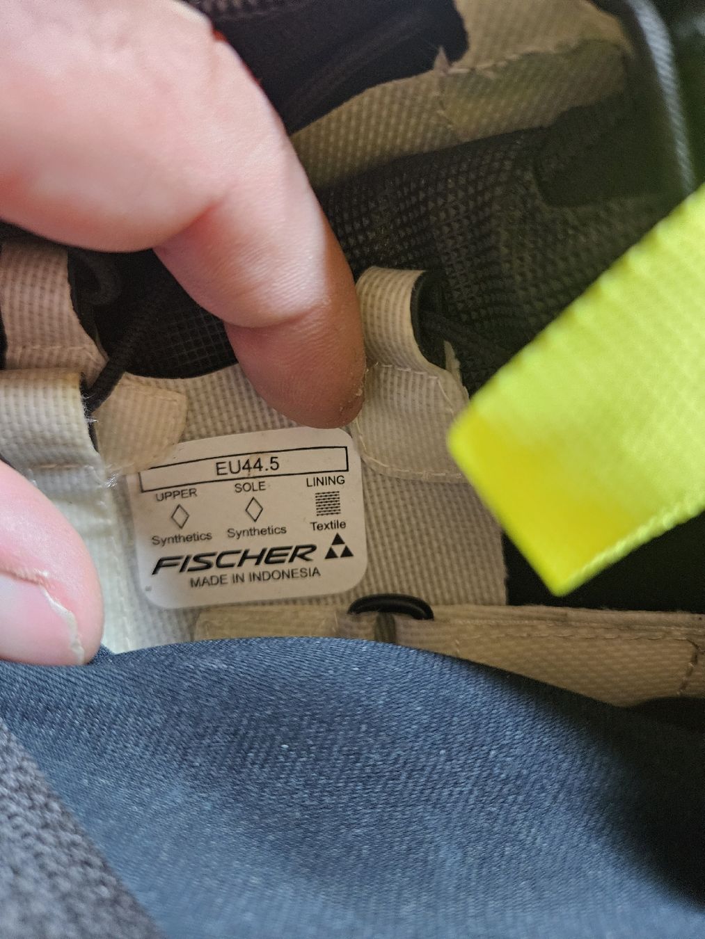 Fischer Scarpe da uomo: Fischer Langlaufschuhe Carbon Shell Grösse EU44.5 – Usato da Rorschach venduto da TimelessTrading 4