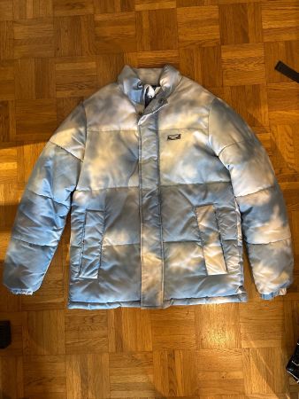 Doudoune Jack&Jones Nuage, taille 152 - Parfait pour l'hi...