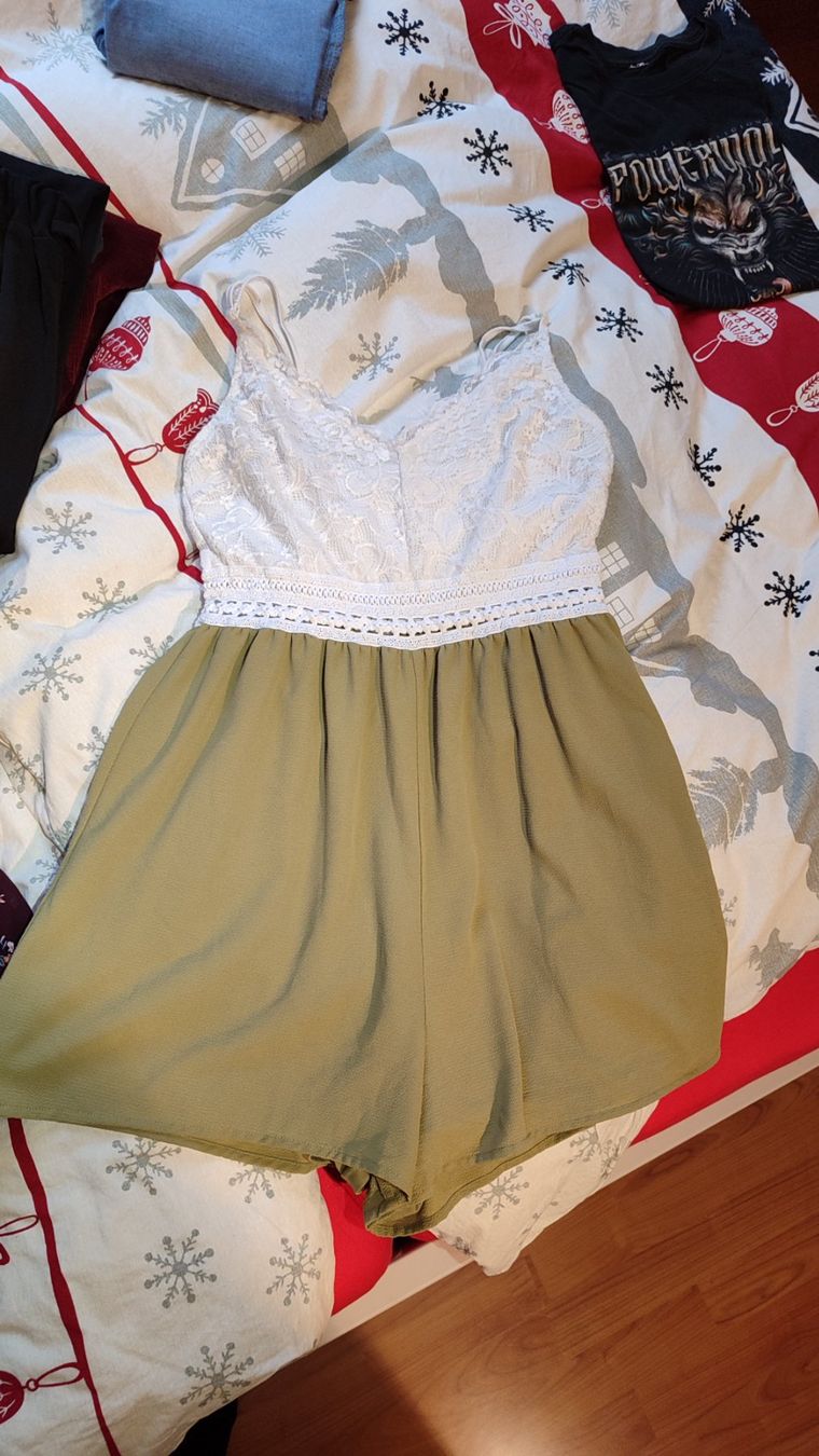 Zara Tute: Einteiler, Jumpsuit Gr. 36-38 NEU, sommerlich – Nuovo e nell'imballaggio originale da Brüttisellen venduto da nic_xm7s 7