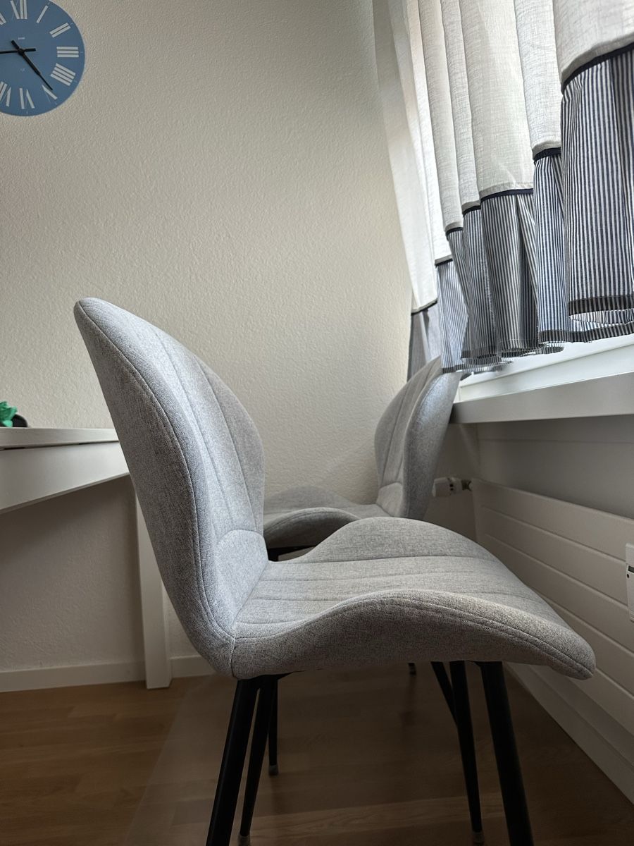 Stühle: 2 Esszimmer stuhle grau / 2 Grey Fabric Chairs – Gebraucht aus Zürich von ani_d52m 1