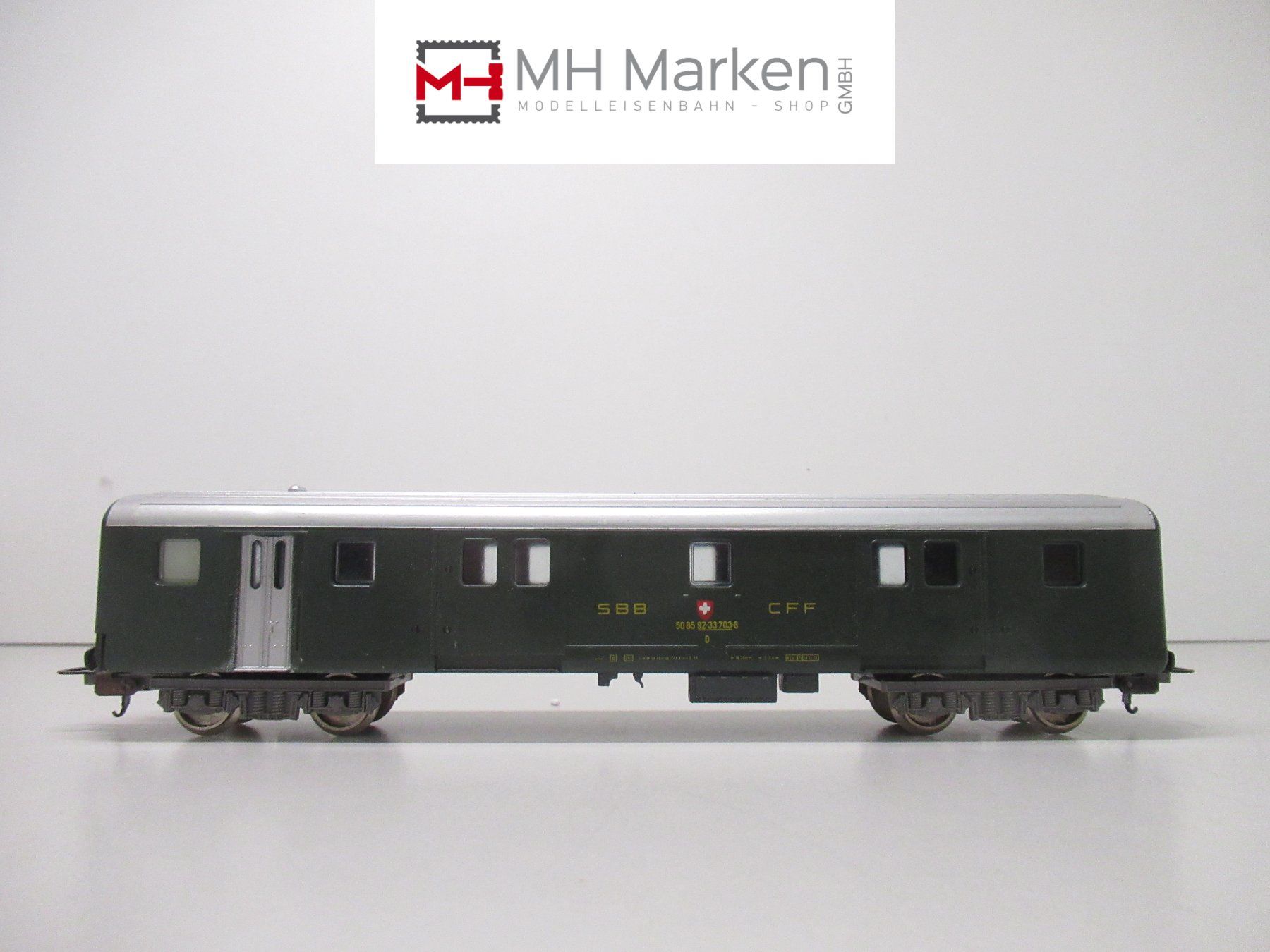 Lima Modellini di ferrovie: Lima 9334 Packwagen der SBB CFF FFS Gleichstrom H0 – Usato da Basel venduto da mhmarken