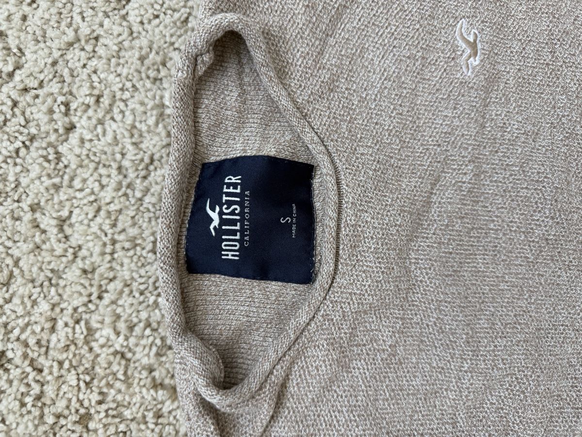 Hollister Maglioni & Felpe: Hollister Pullover beige langarm Grösse S gebraucht – Usato da Aarburg venduto da ane_vp2b 1
