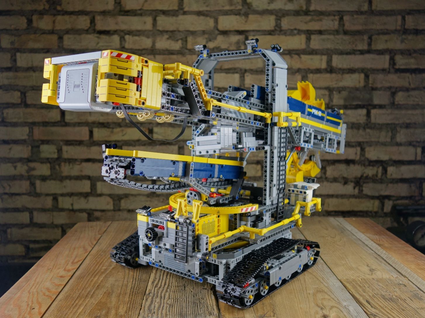 Technics Kit di costruzioni: LEGO 42055 Technic Schaufelradbagger – Usato da Bäretswil venduto da grisou1001 2