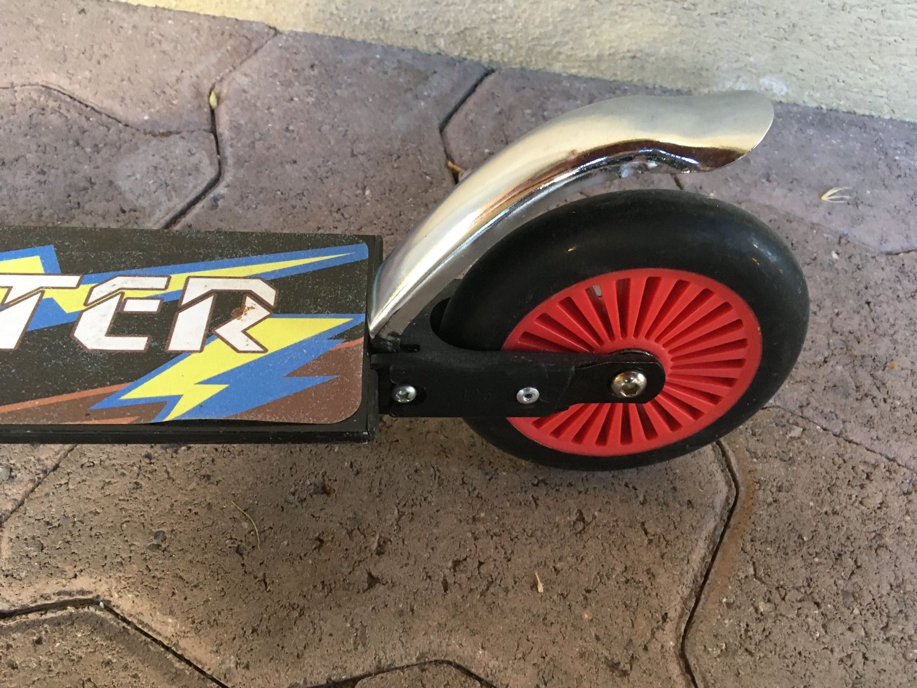 Fahrzeuge für Kinder: Kinder-Scooter Sportline City Roller – Gebraucht aus Bätterkinden von Alpearl 2