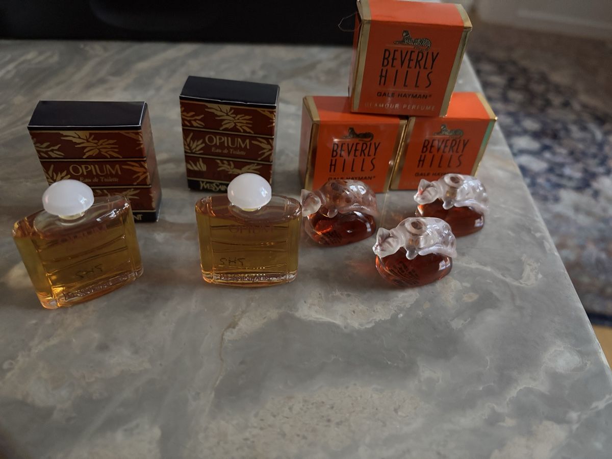 Profumi & Eau de Toilette: Minature parfum.vintage – Nuovo (secondo la descrizione) da Zürich venduto da BredaB