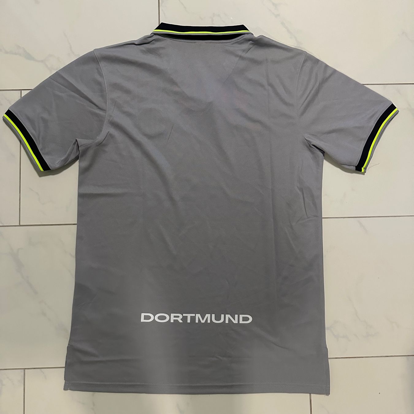 BVB Leibchen & Hosen: Borussia Dortmund Trikot Grösse L – Neu (gemäss Beschreibung) aus Liestal von tha_dg6j 3