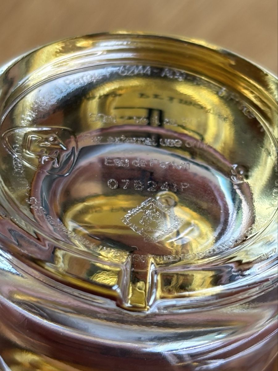Profumi & Eau de Toilette: Les Eaux Primordiales Iris Palladium, Eau de Parfum 50ml – Usato da Zürich venduto da Thetimtam 1