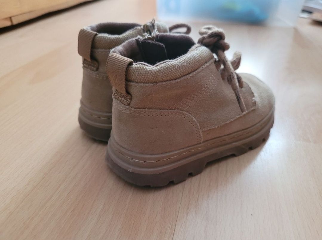 Zara Scarpe per ragazzi: Schuhe Zara gr. 23 – Usato da Inwil venduto da Flower2325