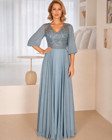 Abendkleid blau mit Spitze Grösse 36 neuwertig