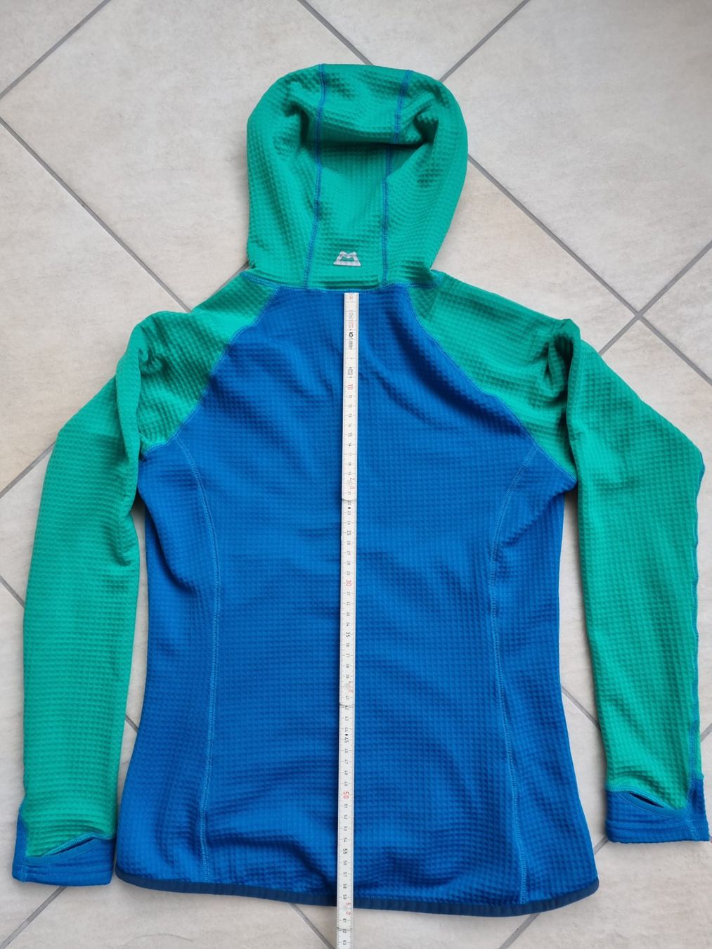 Giacche: Mountain Equipment Damen Eclipse Hooded Jacke Grösse S/M – Usato da Schüpfheim venduto da Rezwel 2
