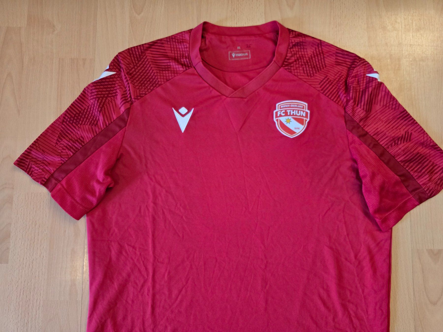Maillots de corps & Pantalons: FC Thun Trikot, Grosse XL – D'occasion à Le Mouret par Pantini 1