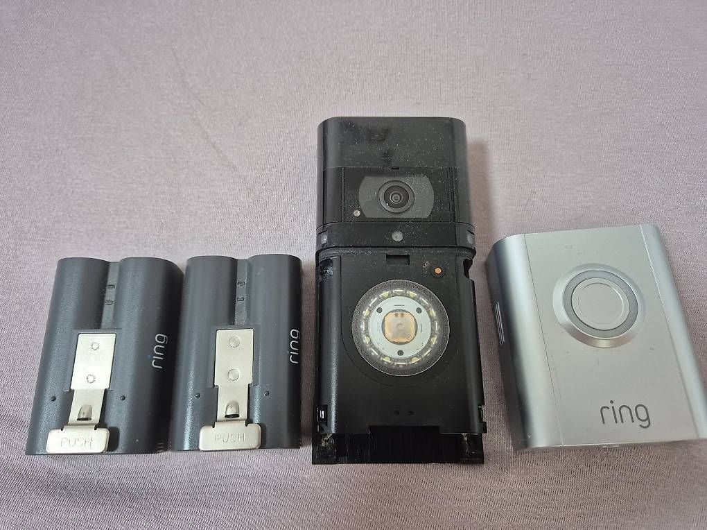 Sistemi d'allarme: Ring Doorbell 3 Plus incl. 2 Akkus – Usato da Glis venduto da Lackyluke 1