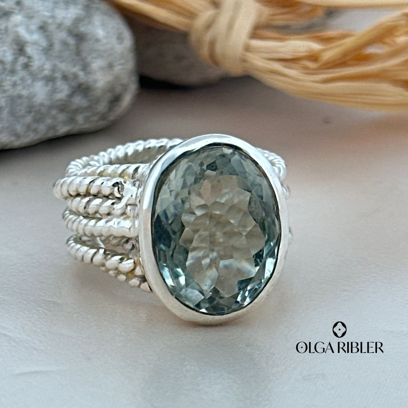 Olga Ribler Ringe: Spaghetti-Ring mit grünem Amethyste Gr 52 – Neu (gemäss Beschreibung) aus Luzern von byolgaribleroutlet
