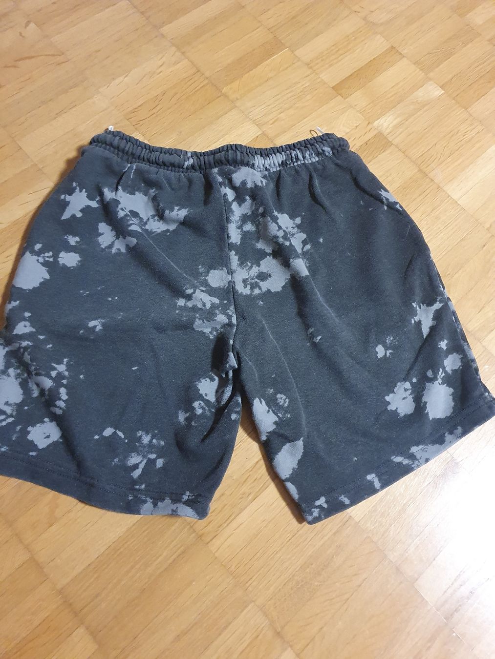 C&A Pantalons: Short von C&A Grösse 140 – D'occasion à Rothenburg par PHSKC 1