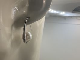 Sehr aparte Ohrhänger, Sterlingsilber mit Perle