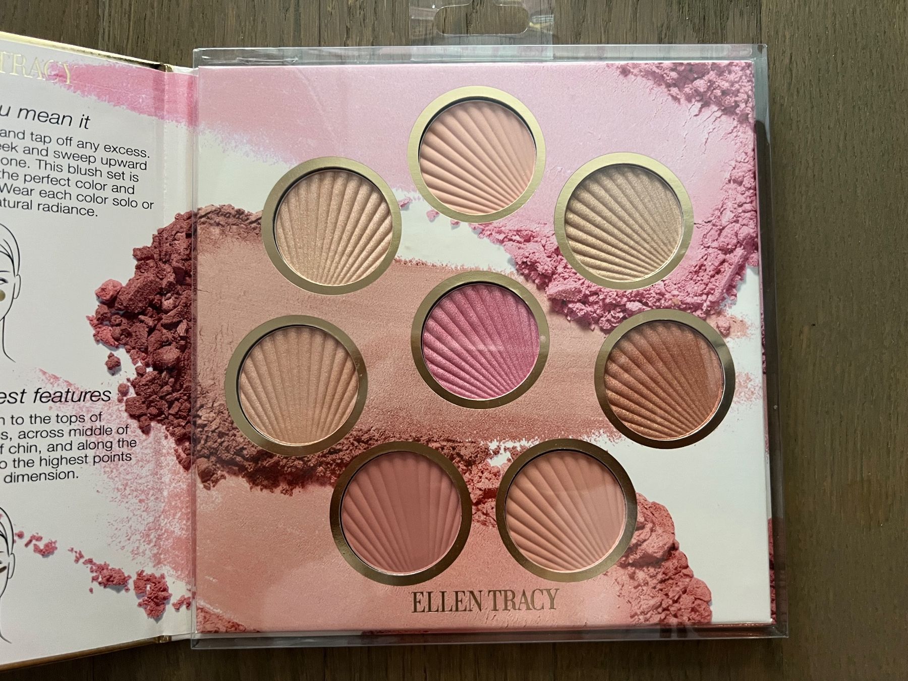 Make-up: Ellen Tracy Blush & Highlighter Palette – Nuovo e nell'imballaggio originale da Kriens venduto da Krienserin_T 2
