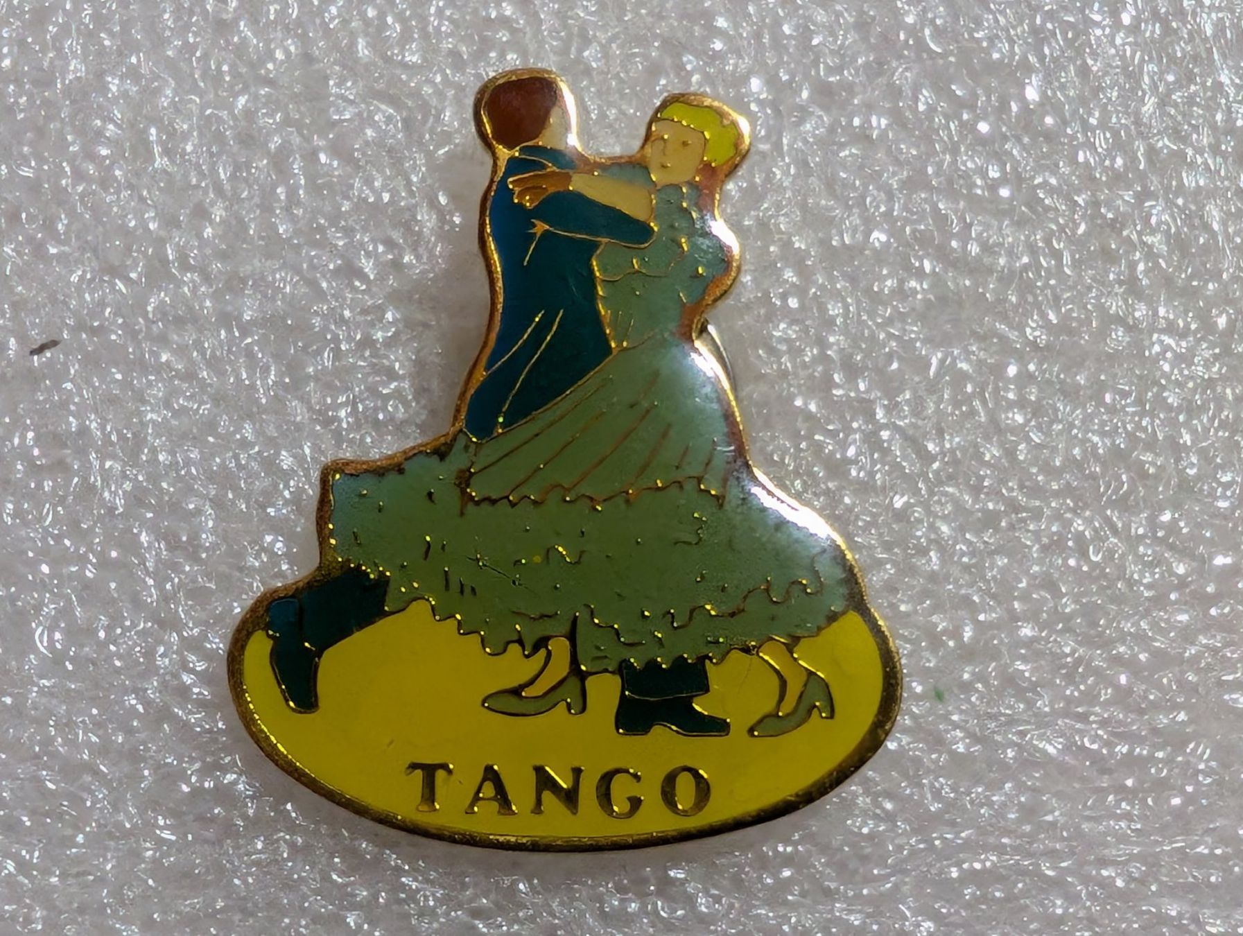 Plaquettes & Badges: Ansteckpin 282: Tango – D'occasion à Oppligen par Pin-Fall-Shop