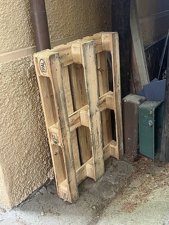 Pallets: EPAL Palette – Usato da Zürich venduto da fic_2yrr
