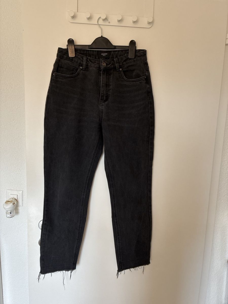 Vero Moda Jeans: Vero Moda straight Jeans 29/32 – Usato da Wädenswil venduto da Gilmored83