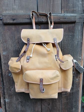 Vintage Rucksack antik
