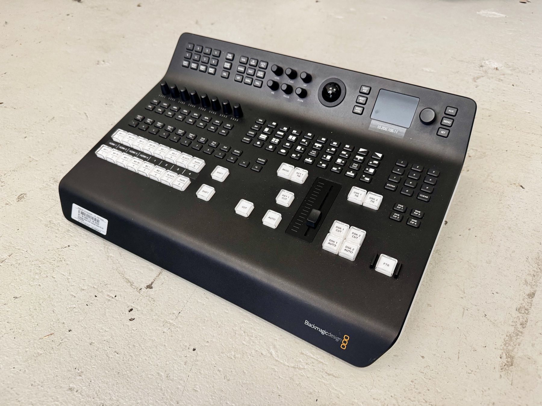 Blackmagic Camcorder: Blackmagic ATEM Television Studio Pro HD & Flightcase – Gebraucht aus Herisau von Stagelight_AG