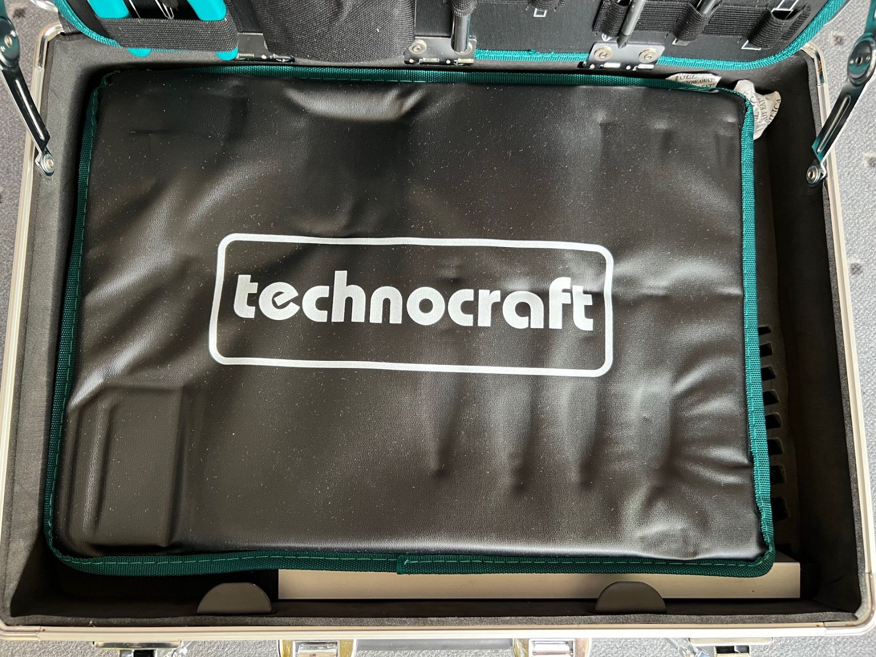 Technocraft Tutti gli attrezzi: Werkzeugkoffer Technocraft, gefüllt – Usato da Dietikon venduto da Wildtransporte 6